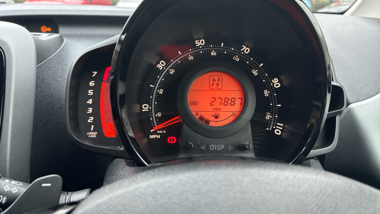 Toyota Aygo 1.0 VVT-i X-Trend 5dr x-shift Petrol Hatchback